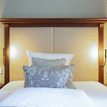 Altenburg 3*
