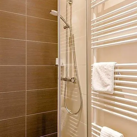 Altenburg 3* Pößneck