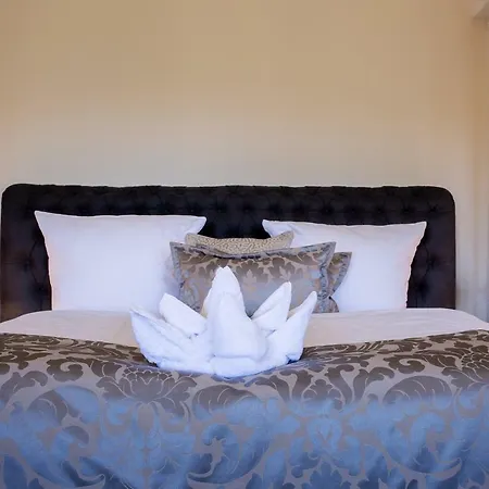 Hotel Altenburg