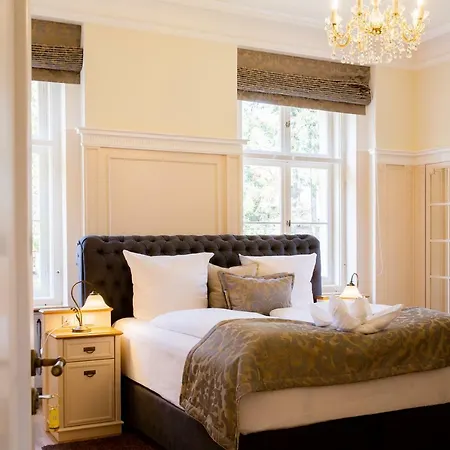 Altenburg Hotel 3*