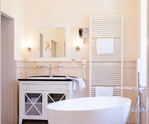 Altenburg 호텔 Pößneck