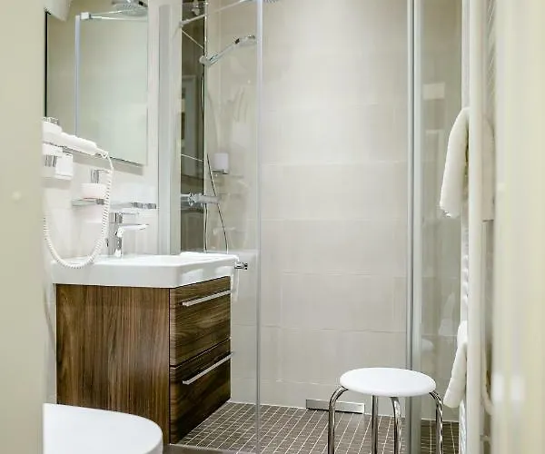 Altenburg 호텔 Pößneck